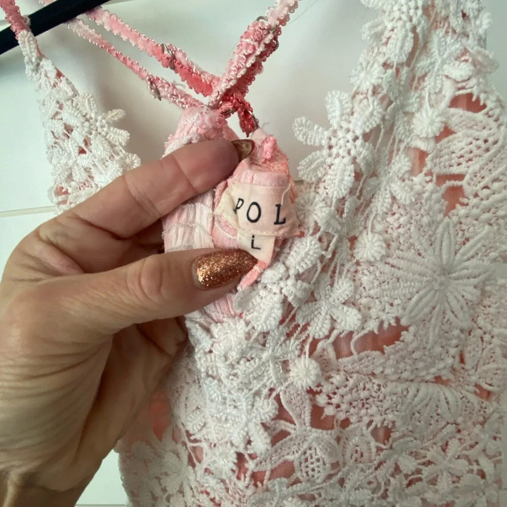 Lace-Trim Pink Tie-Dye Cami Top - Picture 5 of 6